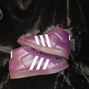 Size 6- 48. Adidas Pro Model J Red night